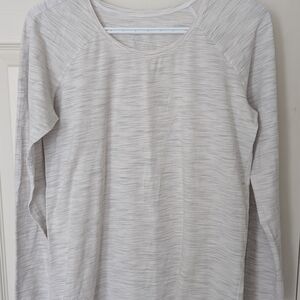 Women's Cream Long Sleeve Top